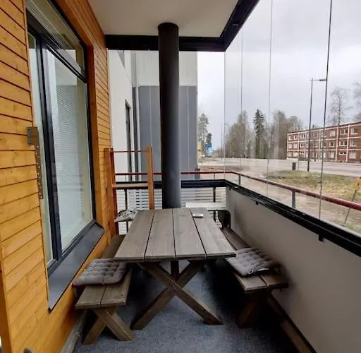 Daire Kotimaailma - Tilava Kotoisa Kolmio Saunalla Espoossa